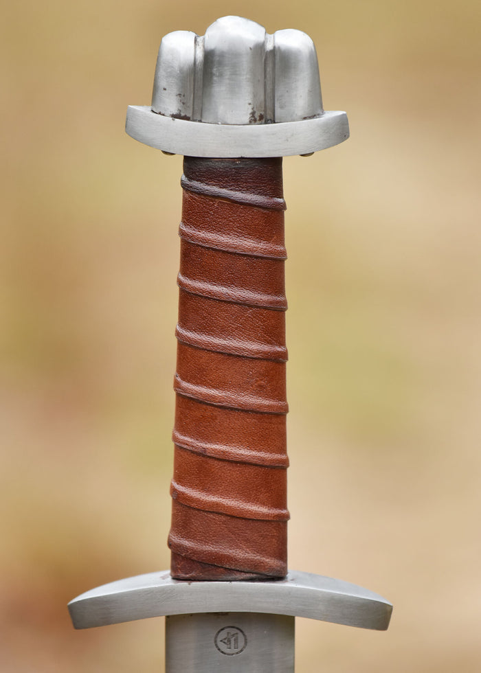 Viking zwaard met gelobde pommel, lang, bot (battle-ready)