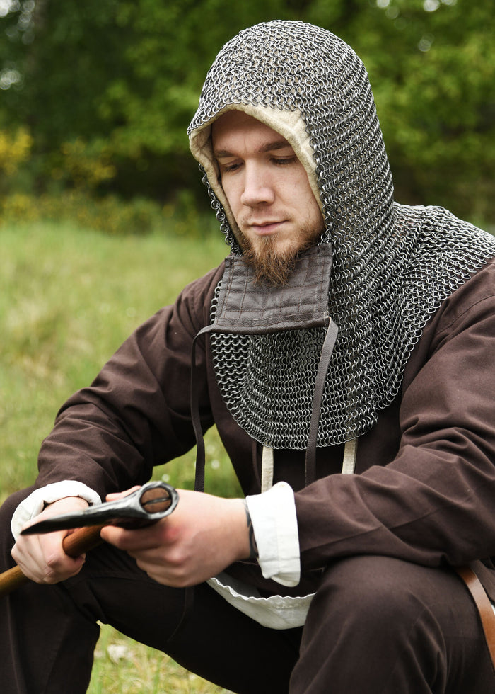 Maliën coif met vierkanten ventail, onbehandeld, 8 mm