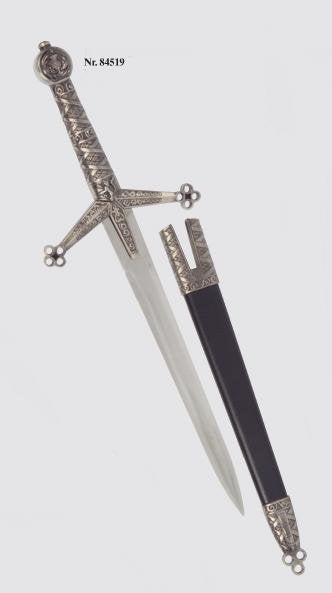 Scottish dagger with honeycomb motif, semi-sharp