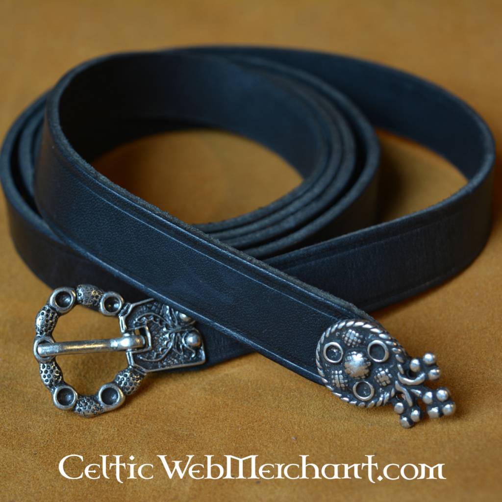 15th century belt with belt end London, brown leather, silvered buckle, 165 cm