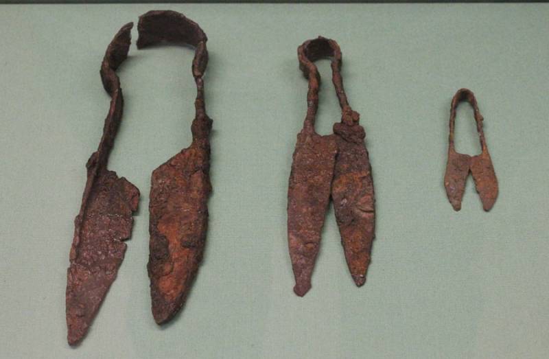 Medeltida sax, 13 cm