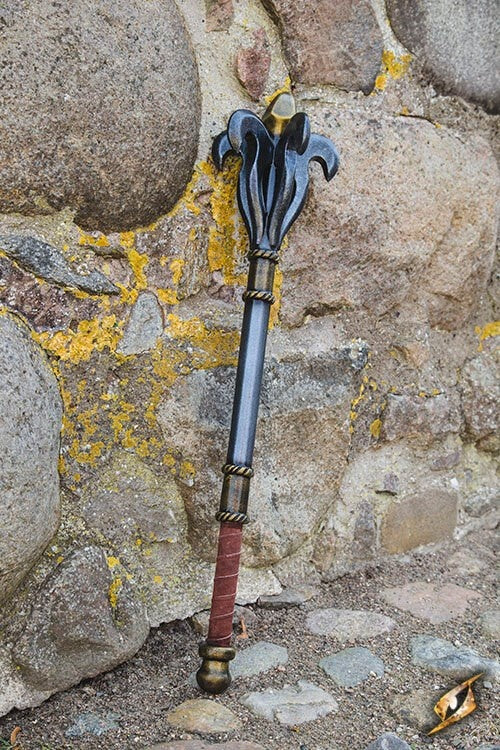 LARP sotanuija fleur de lys