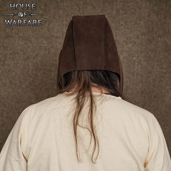 Middeleeuwse coif, leer, bruin