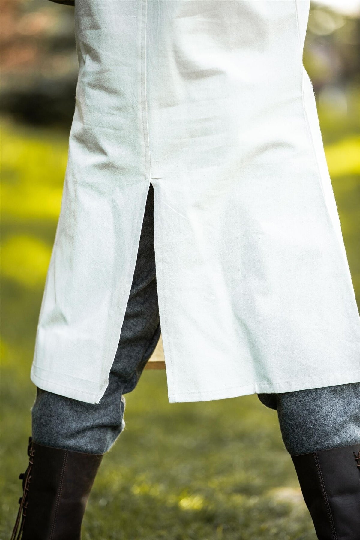 Túnica celta, manga corta, crema