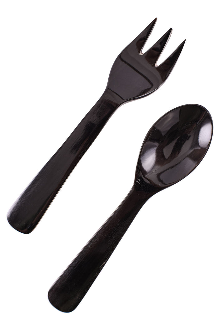 Juego de cubiertos de cuerno