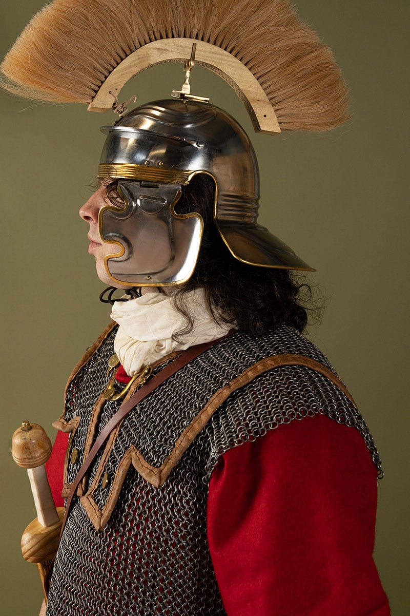 Romersk hjelmkam, hvid