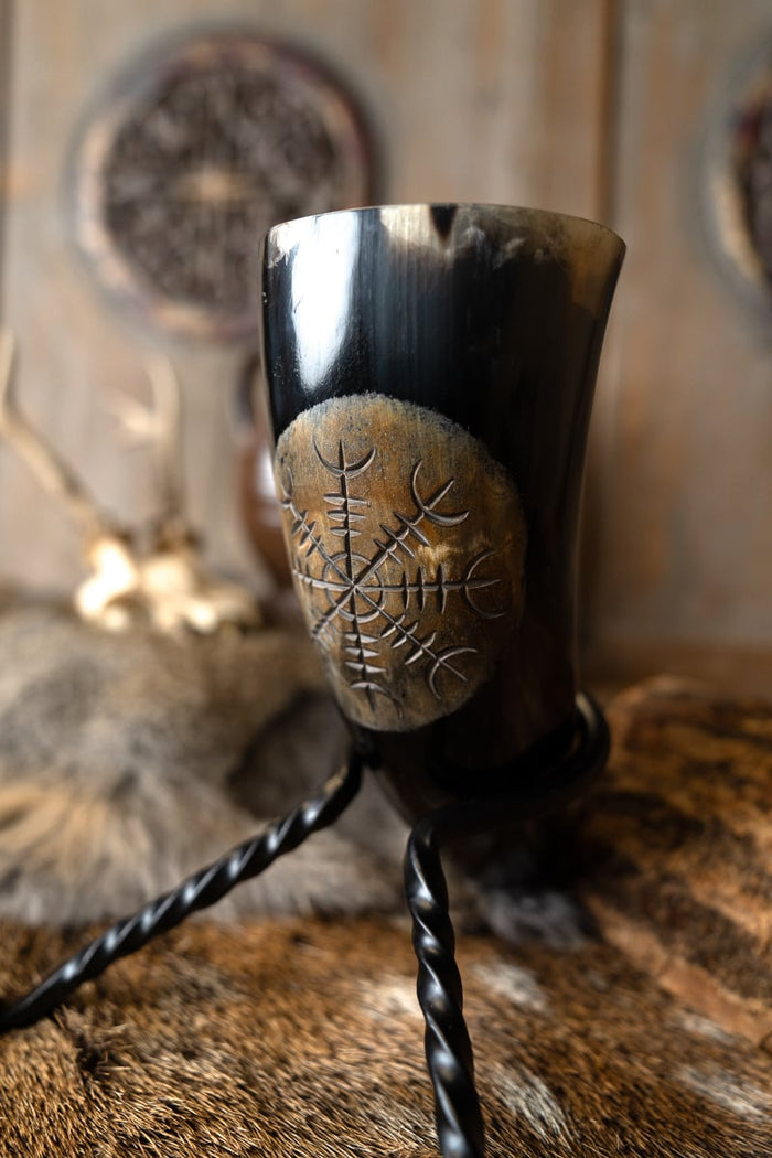 Corne à boire gravée Vegvisir avec relief, 300–500 ml