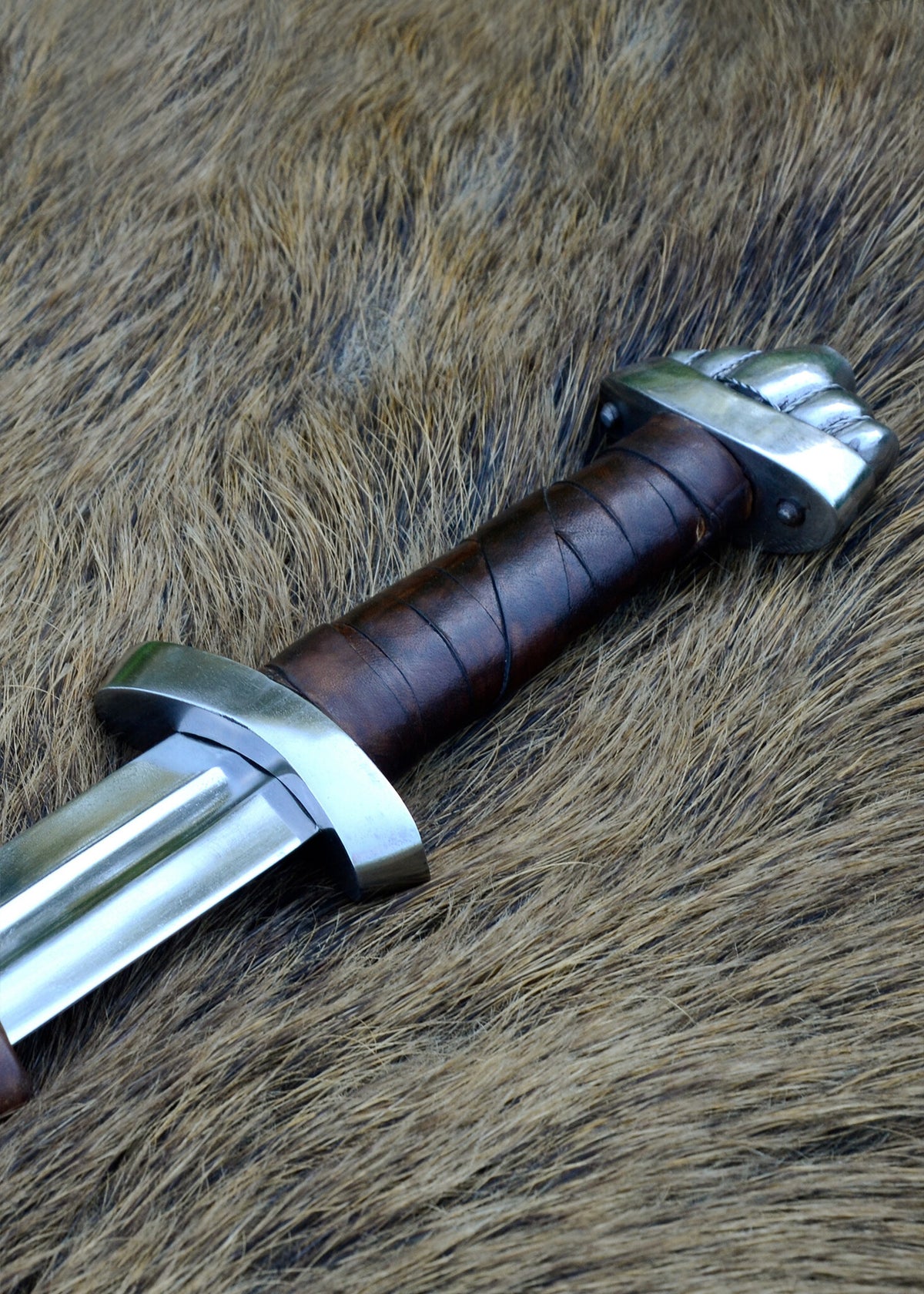 10th century Viking sword , blunt (battle-ready)