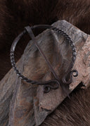 Fibule annulaire historique en fer