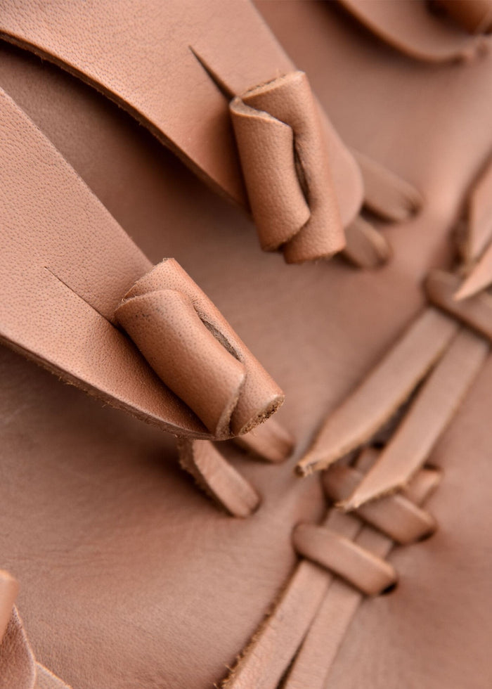 Viking boots with toggles, brown