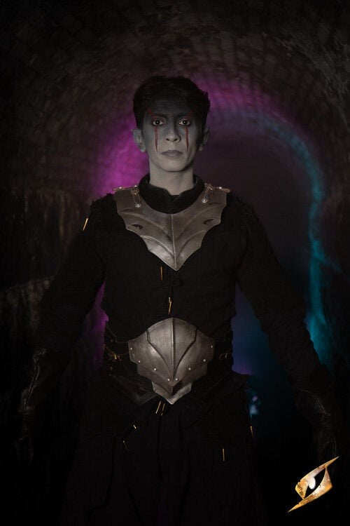 Dark elven Eventide gorget, 1 mm