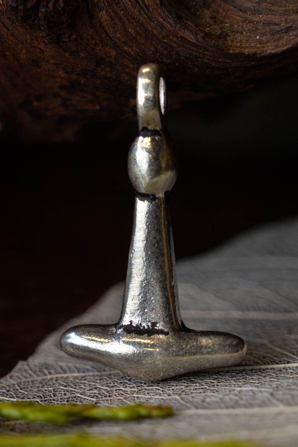 Haithabu torshammare, försilvrad brons