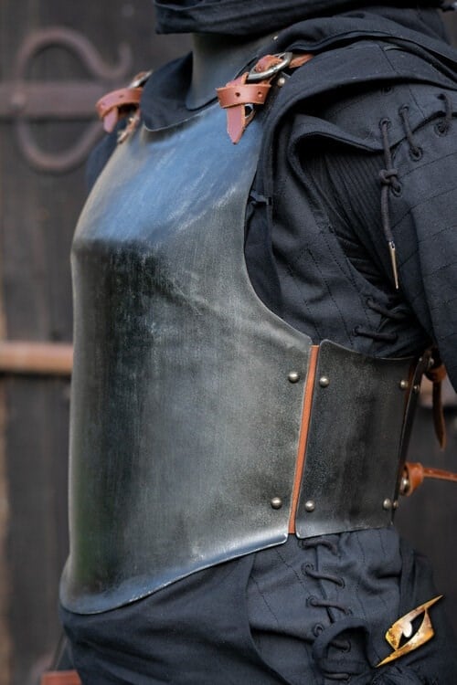 Renegade women's armor, cuirass, 1 mm