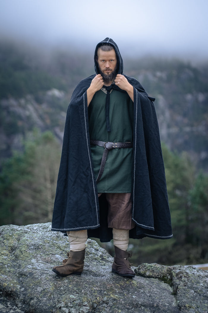 Cloak Valdemar, black, wool mix