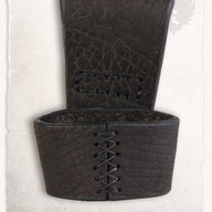 Drinking horn belt holder Louis black