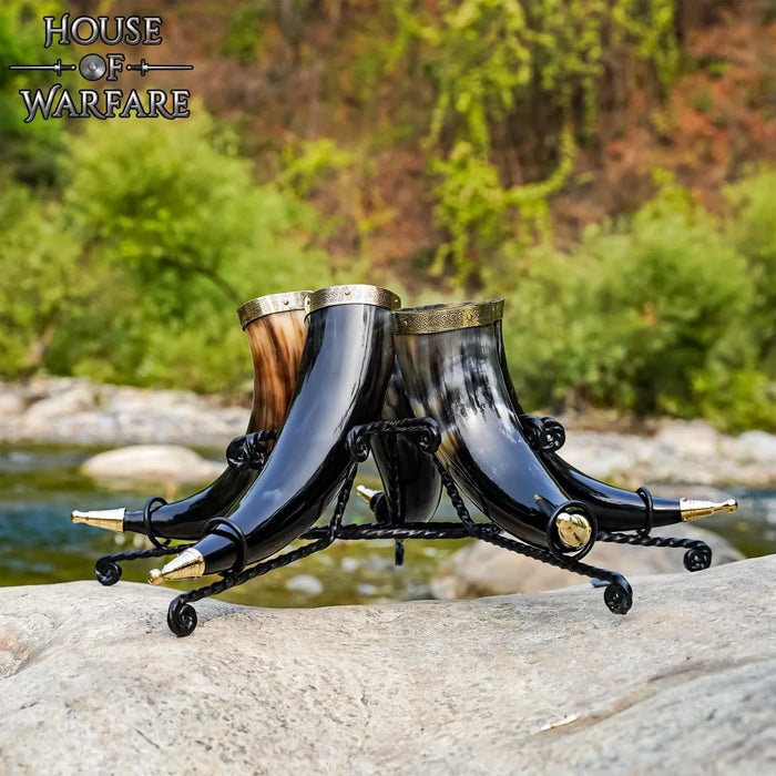 Support pour cinq cornes à boire