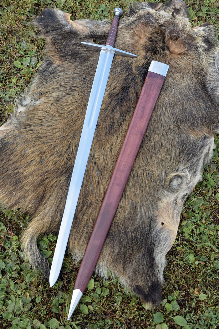 Anderhalfhander Oakeshott type XIIIa, semi-scherp