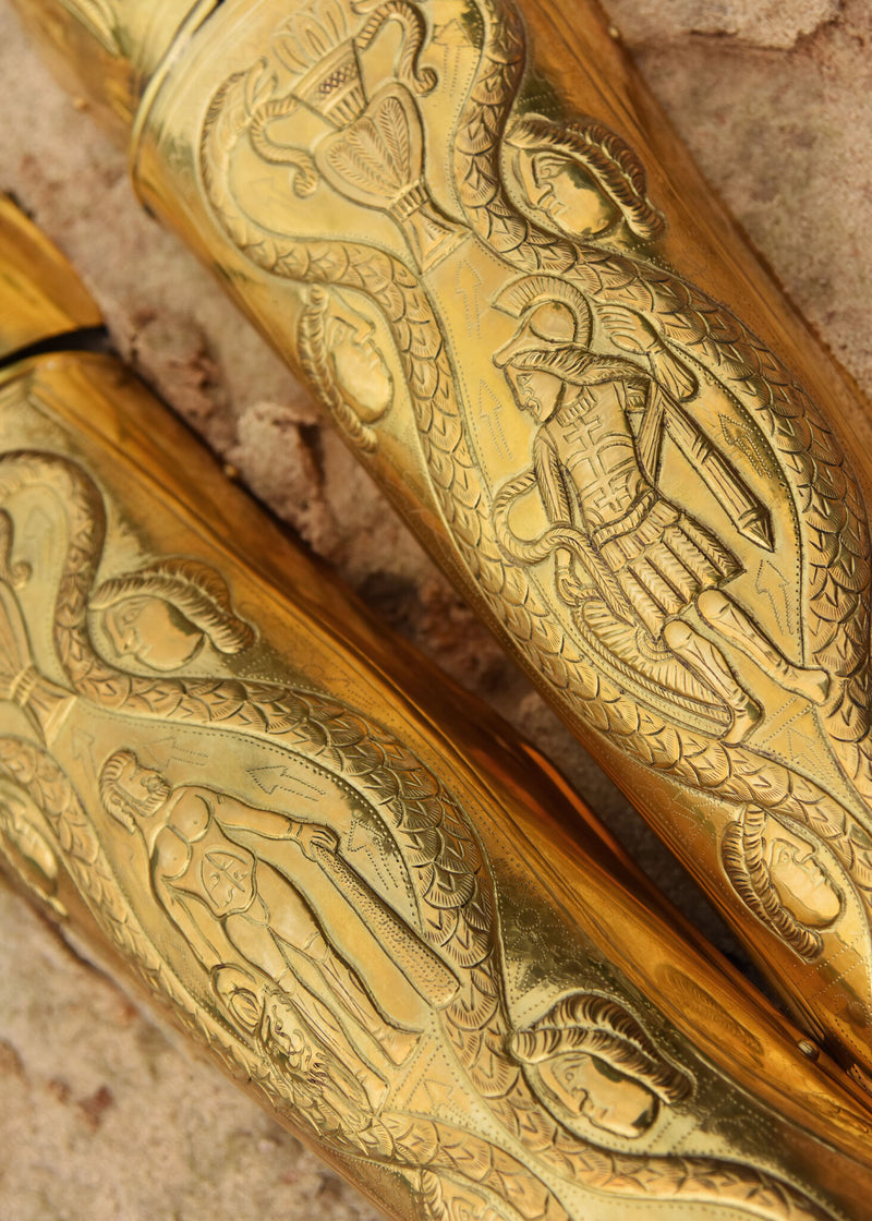 Prätorianergarde Schienbeinschützer, Ocreae, Messing, 1–1,2 mm