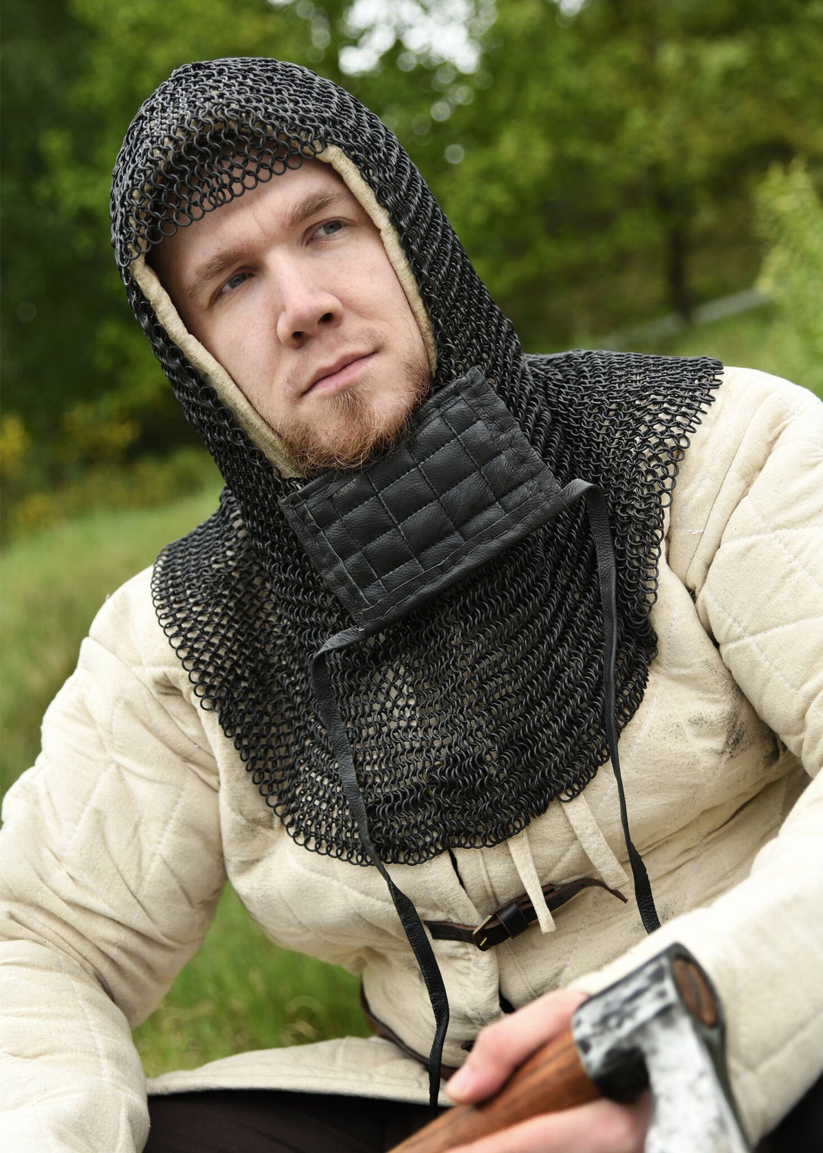 Ringbrynjehuva med fyrkantig ventail, bronserad, 8 mm