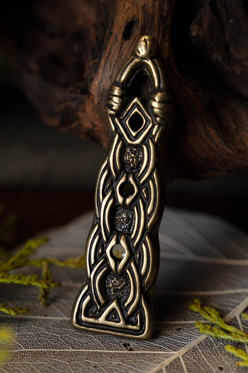 Lengüeta de cinturón Birka, estilo Borre