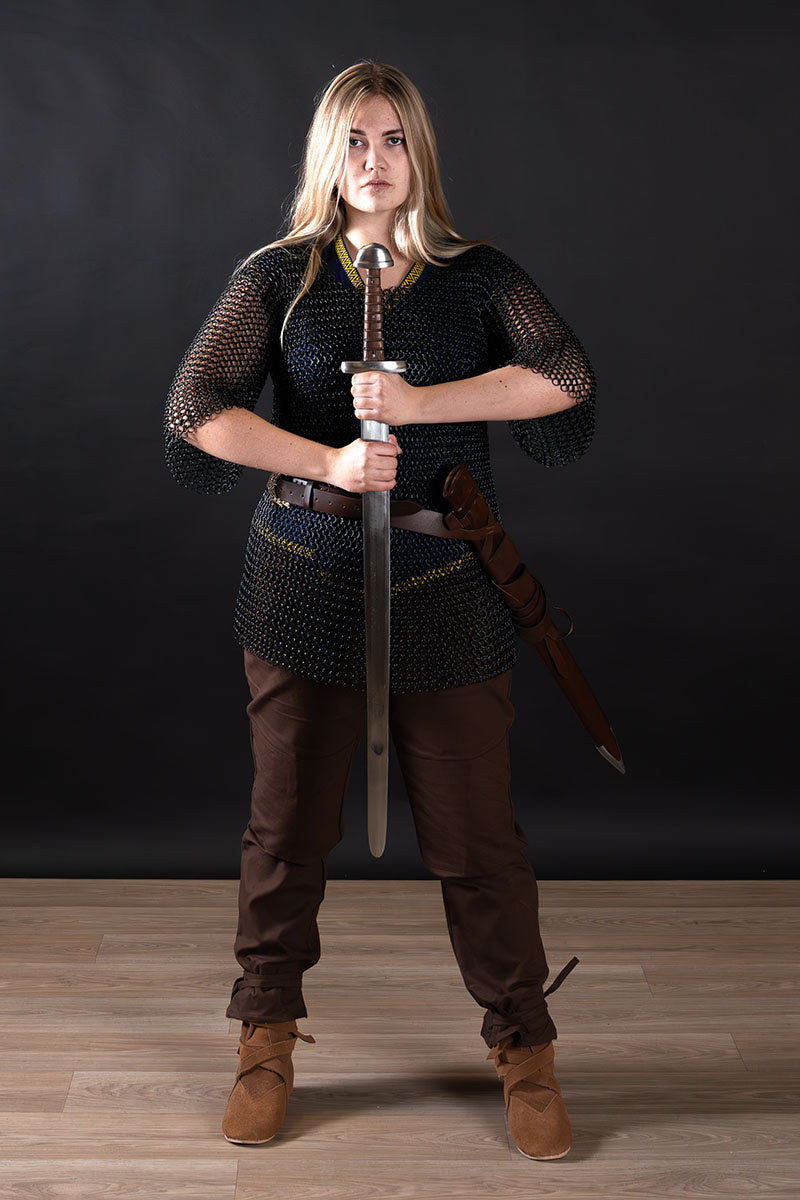 Haubergeon, czarny, nienitowany, 8 mm