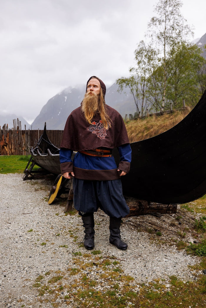 Viking chaperon Bjomolf, wool blend, brown