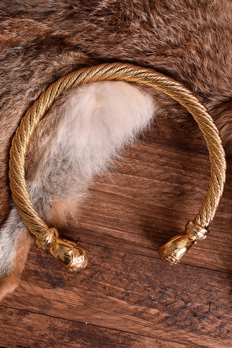 Réplique du torque de Snettisham, laiton