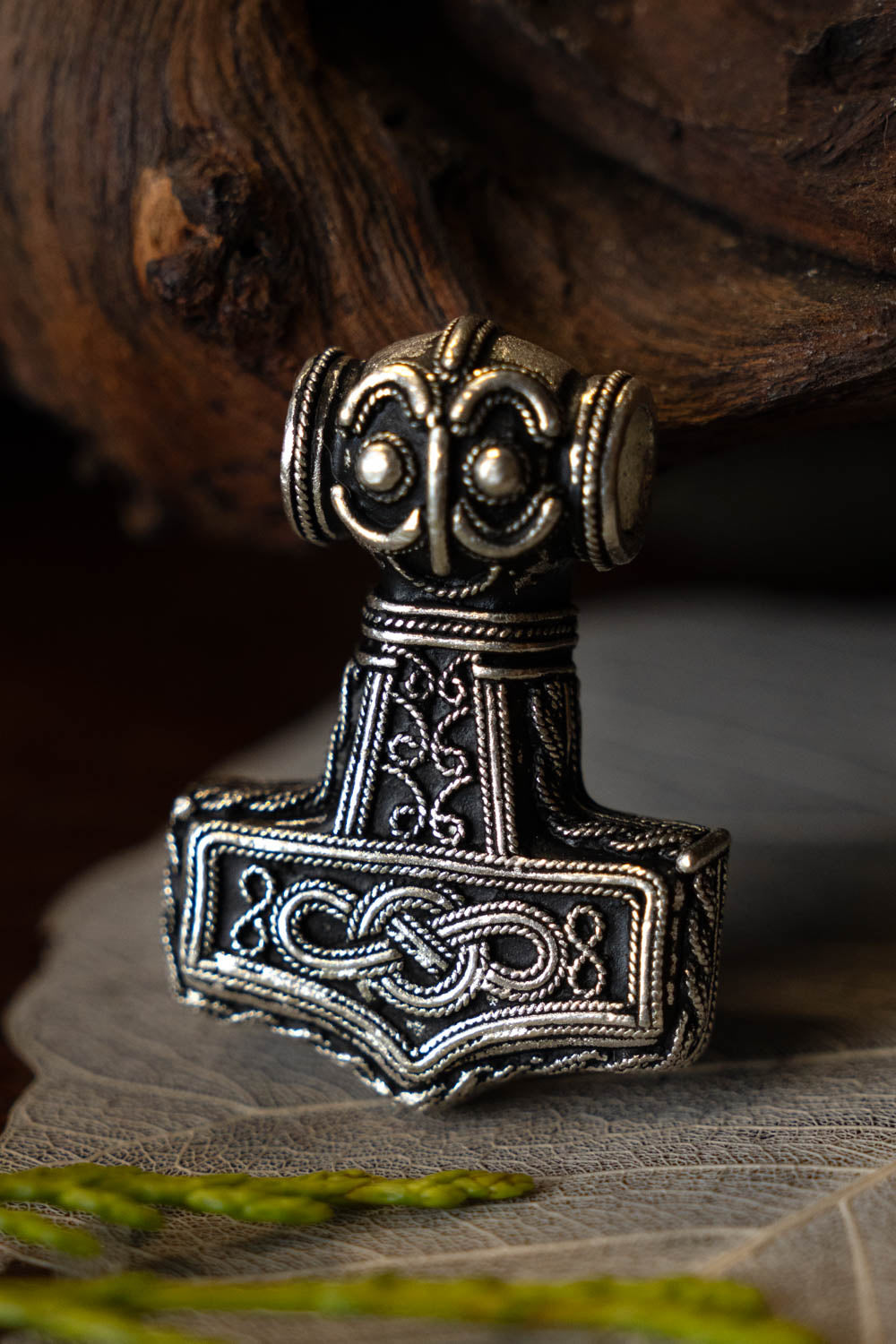 Viking Ödeshög Mjölnir met knoopwerk, verzilverd brons