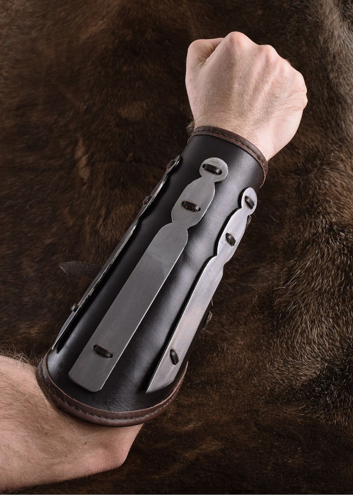 Aerdwulf-Armschiene aus Leder, Unterarmschutz, mit Metallstreifen