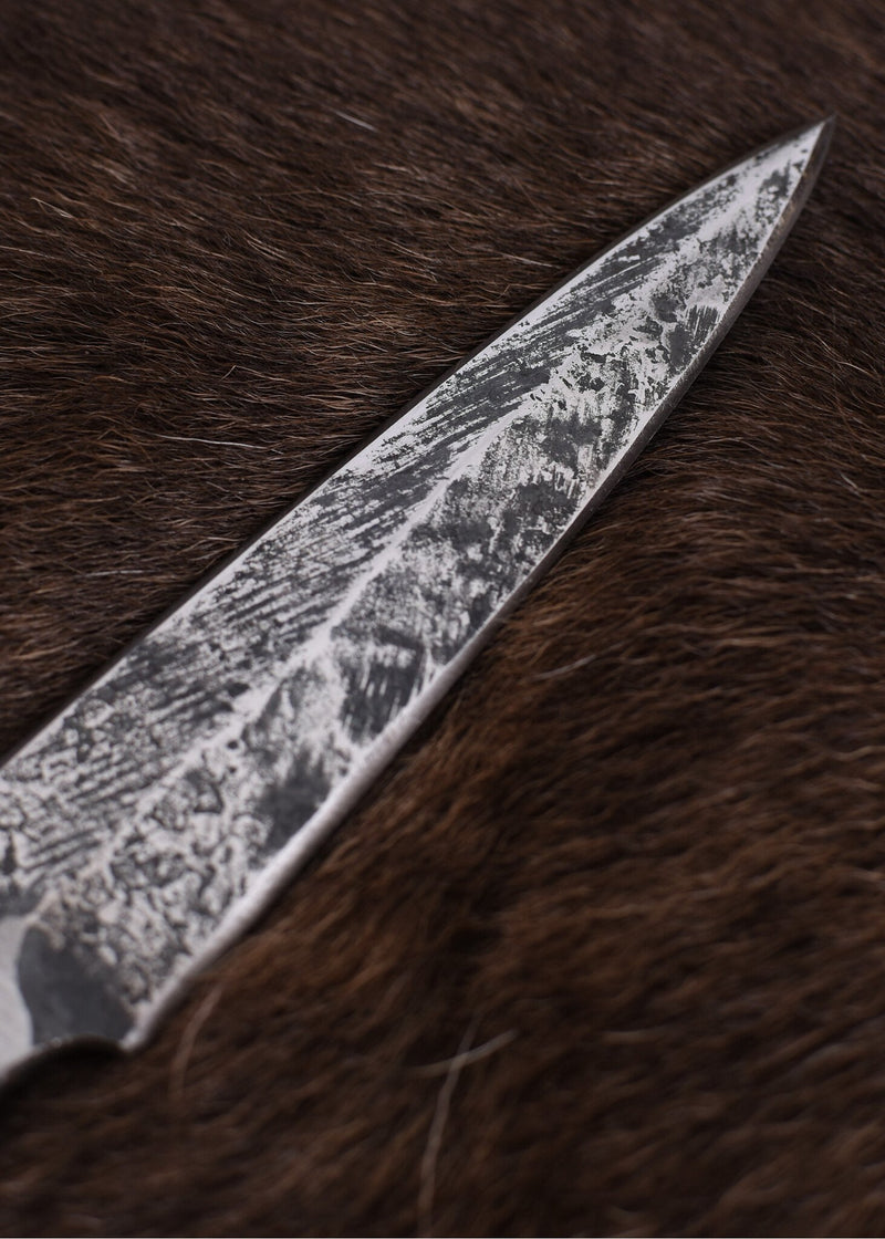 Germański grot oszczepu (framae), ostry