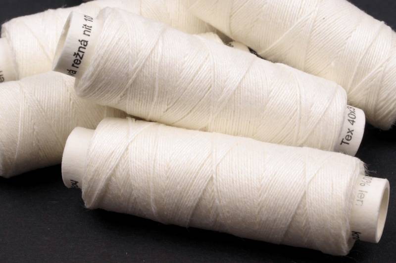 Leinengarn creme 50 m