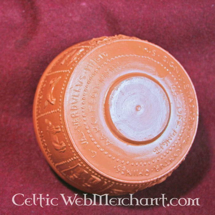 Roman drinking bowl with Zodiac in relief