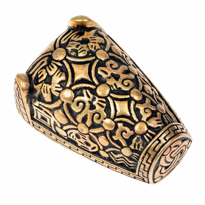 Brosza tarczowata z głowami zwierząt Gotland, brąz