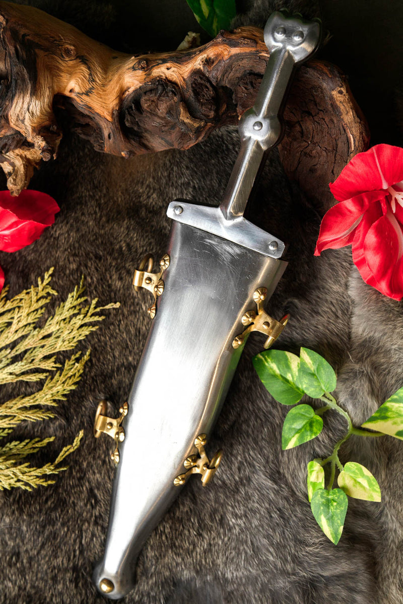 Pugio tipo 2, semi-afilado