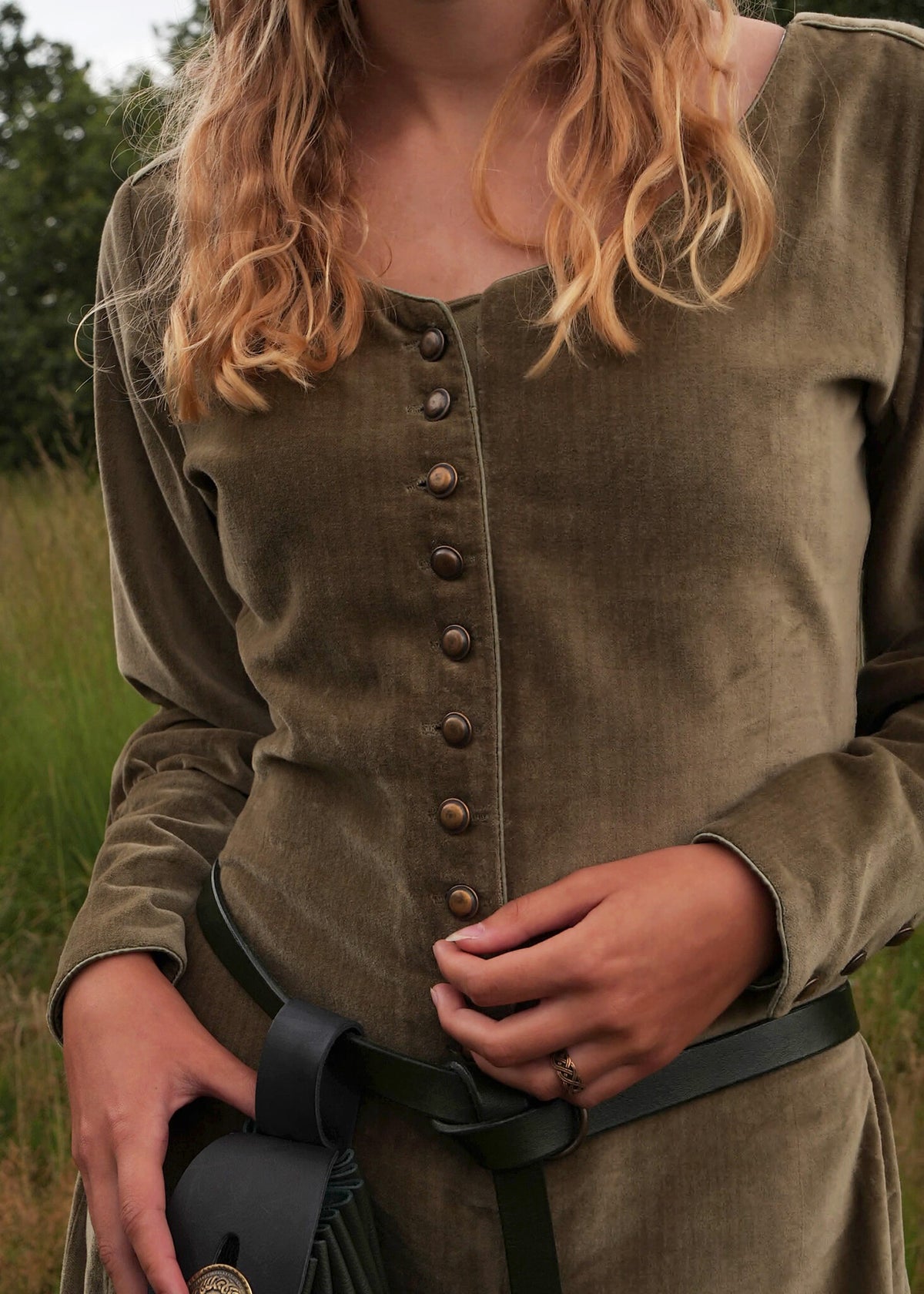 Velvet cotehardie Christina, green