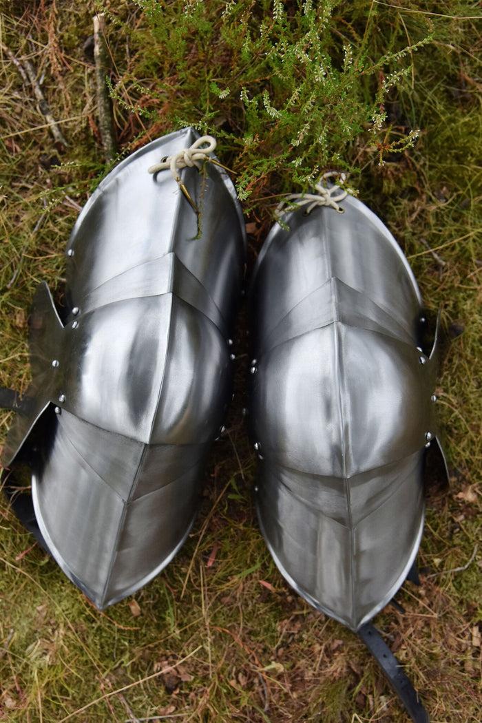 15. århundredes poleyns, 1,6 mm