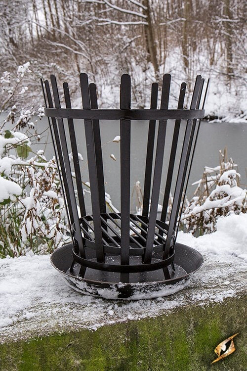 Palenisko ogrodowe z metalową płytą