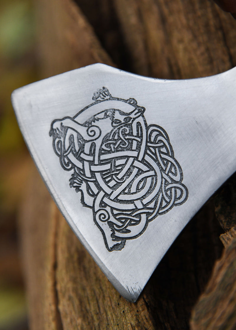 Vikingøkse, type E, graveret, halvsleben