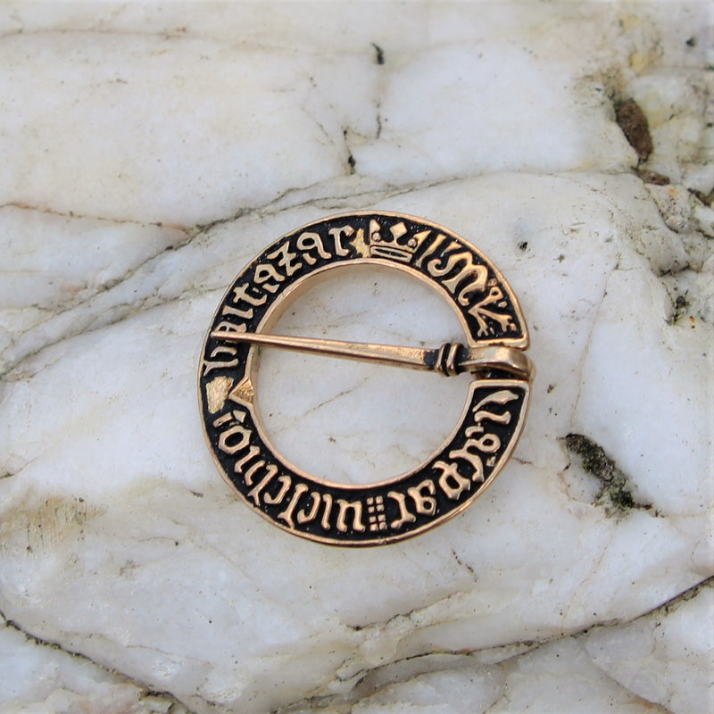 Medeltida ringbrosch, brons