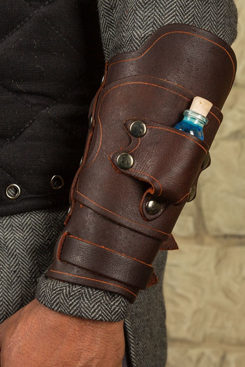 Geralt Armschiene für Fläschchen, Unterarmschutz, braun, links