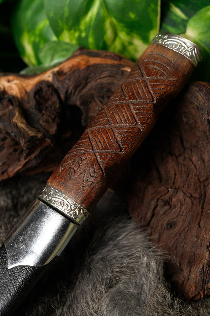 Sgian dubh, halvvass