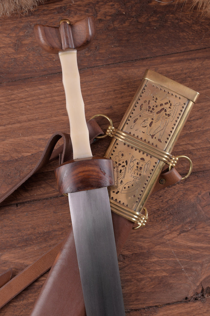 4e eeuwse Germaanse spatha, semi-scherp