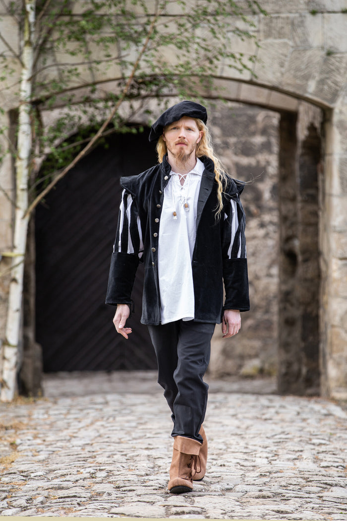 Open-sleeve doublet, black