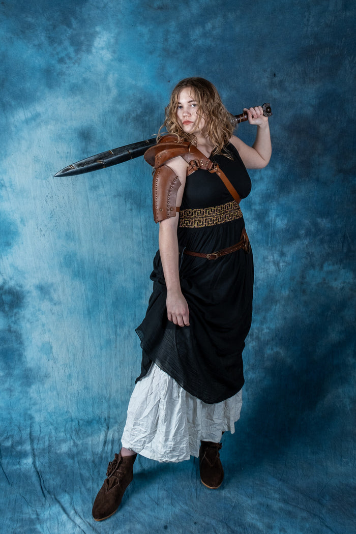 Gudinneklänning Gaia, svart