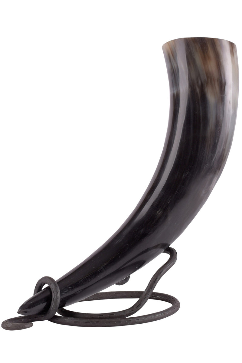 Round drinking horn holder