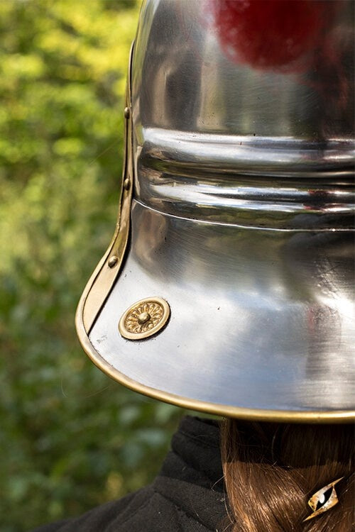 Romersk legionärhjälm med röd hjälmkam, 1 till 1,2 mm