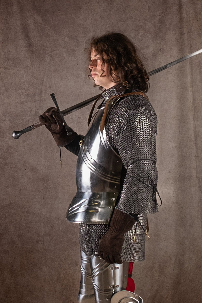 Gotischer Brustharnisch, 15. Jahrhundert, 1,6 mm