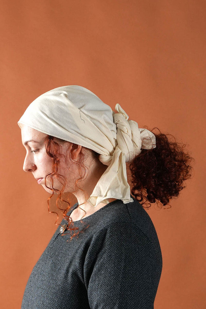 Middelalderligt hovedtørklæde, creme