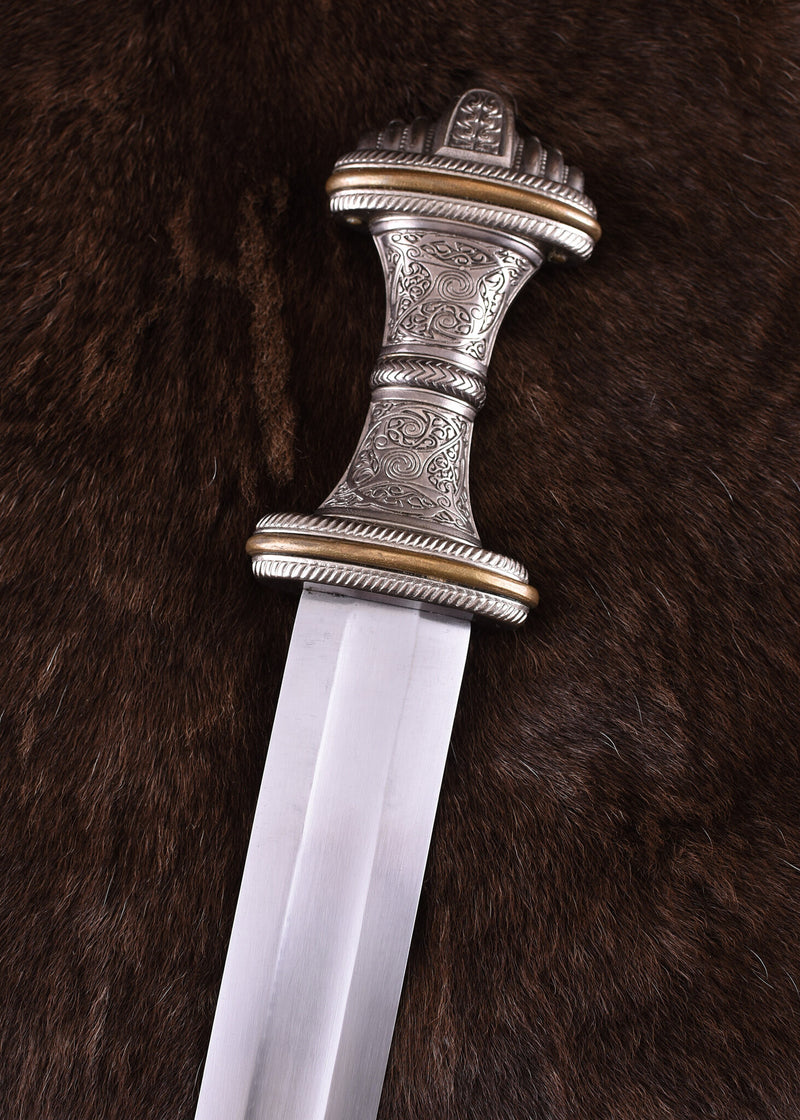 Miecz anglosaski Fetter Lane, półostry