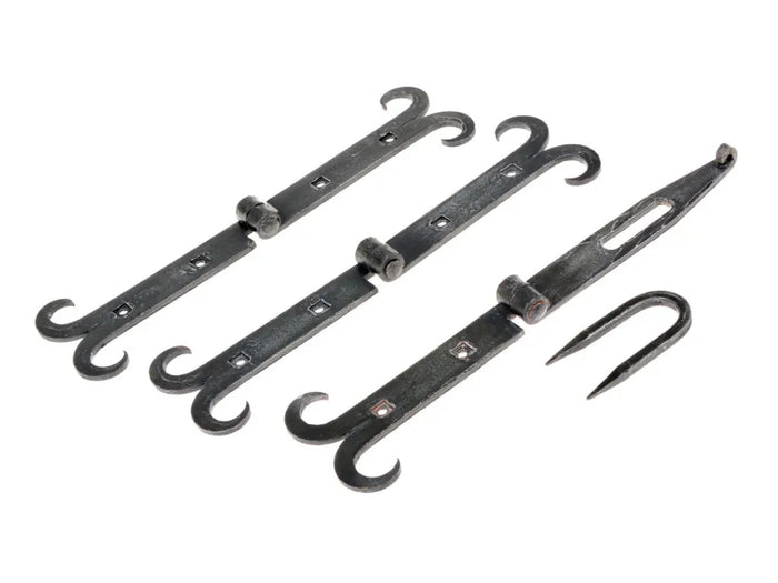 Set middeleeuwse scharnieren